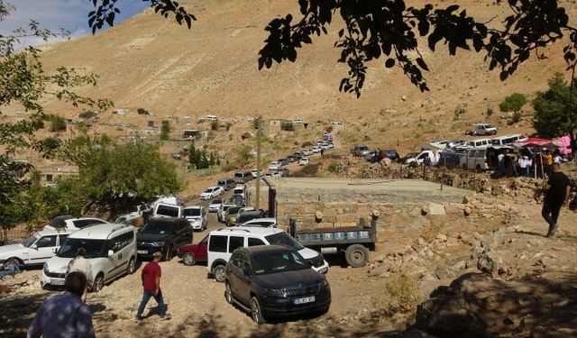 7 asırlık gelenek sürüyor: Şeyh Bube Türbesine ziyaretçi akını