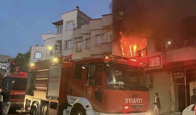 Ev yangınında yaralanan 14 yaşındaki çocuk hayatını kaybetti