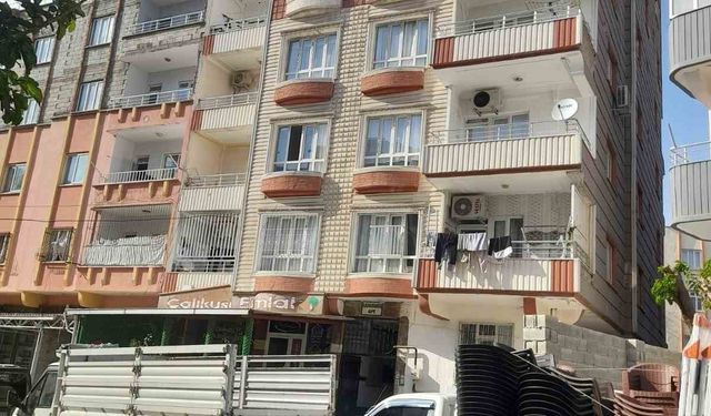 Gaziantep'te 5'inci kattan düşen çocuk kurtarılamadı