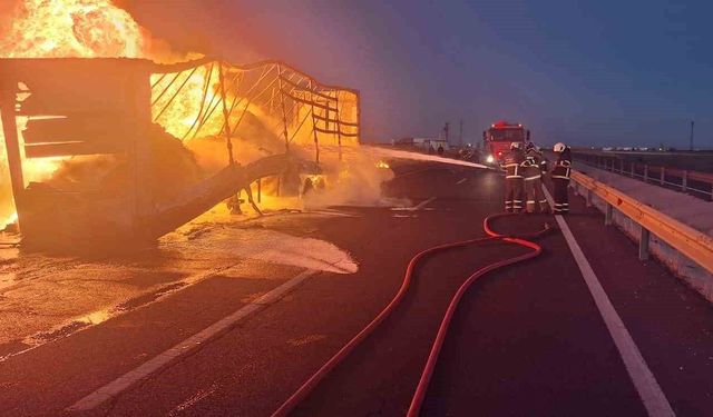Yağ yüklü tır yangını korkulu anlar yaşattı