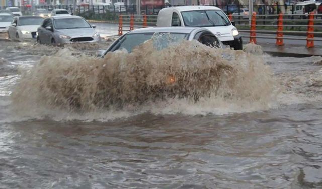 Diyarbakır'ın bazı ilçeleri için kuvvetli yağış uyarısı