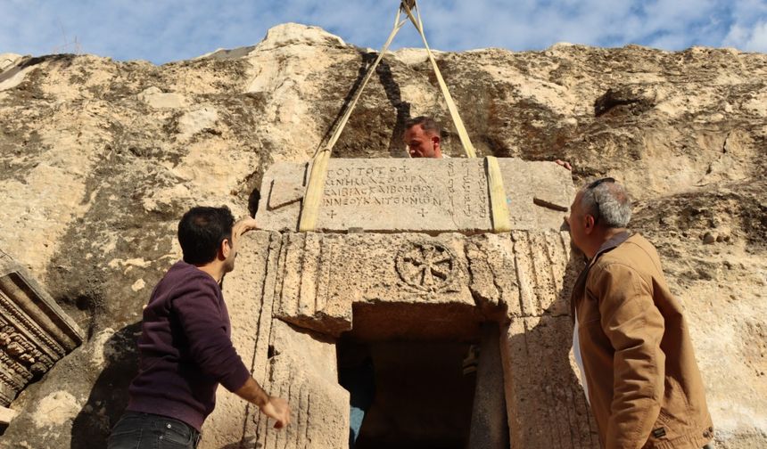 Kızılkoyun “Kineas Ailesi” yazıtının restorasyonu tamamlandı