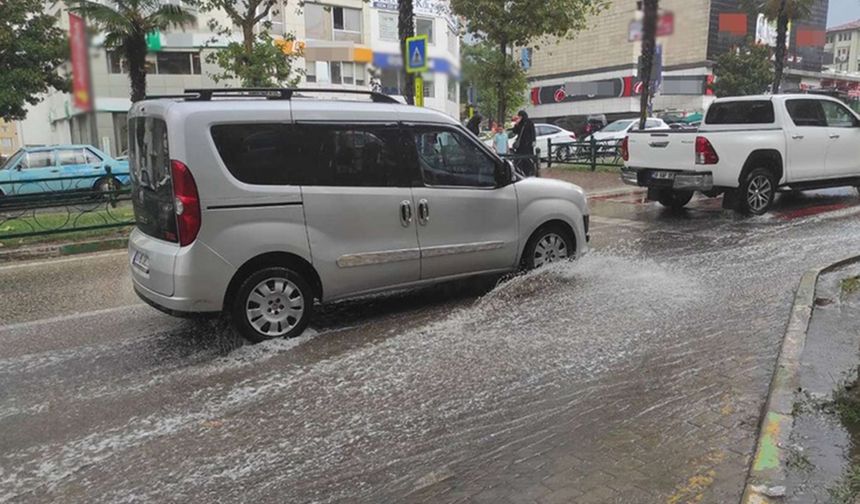 Meteorolojiden kuvvetli yağış uyarısı