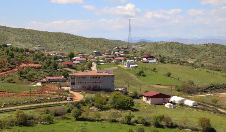 Hazro’da 183 haneye 909 vatandaşa içme suyu hattı kuruldu