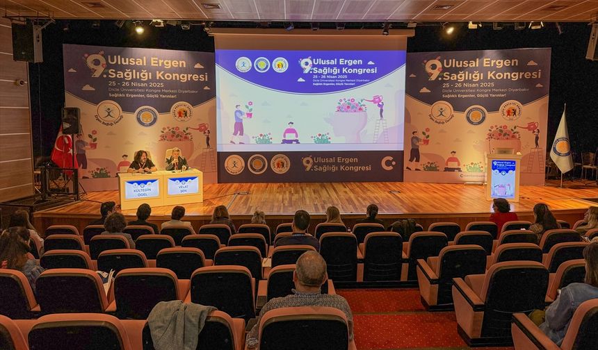 Diyarbakır'da 9. Ulusal Ergen Sağlığı Kongresi düzenlendi