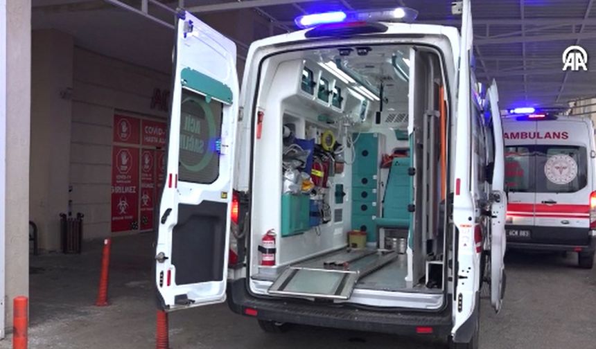 Şanlıurfa'da iki servis minibüsü çarpıştı: 28 yaralı