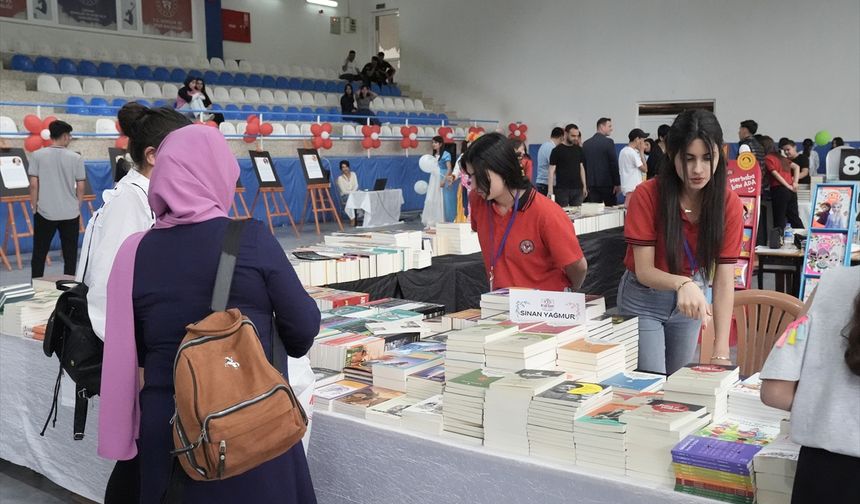 Diyarbakır'da "5. Çermik Kitap Fuarı" kapılarını açtı