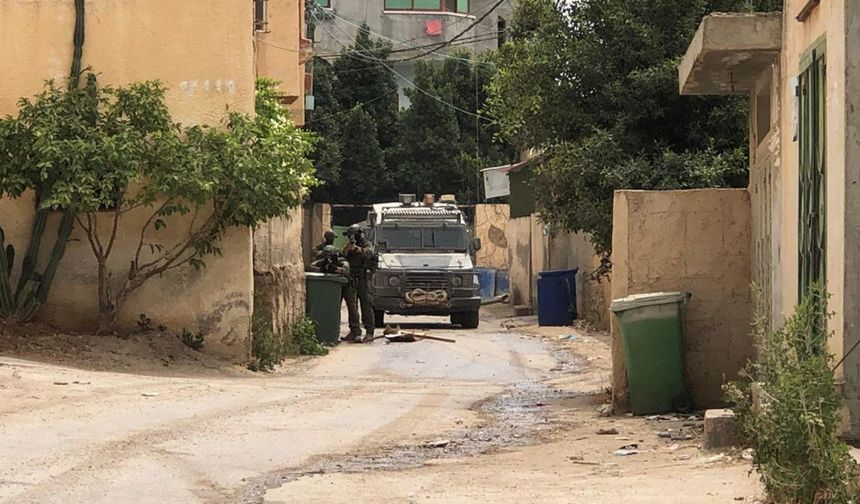 İşgalciler Batı Şeria'da 4 Filistinliyi şehit etti