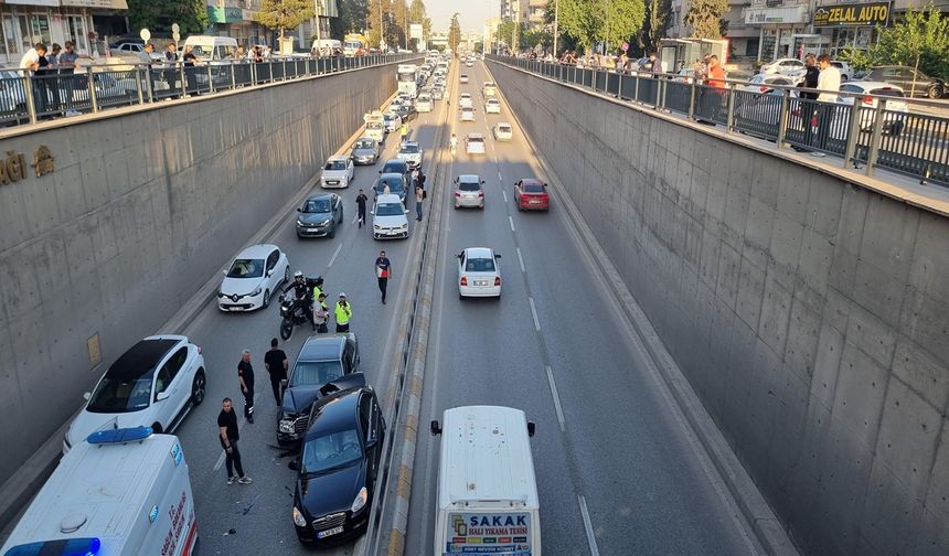 Şanlıurfa'da maddi hasarlı trafik kazası