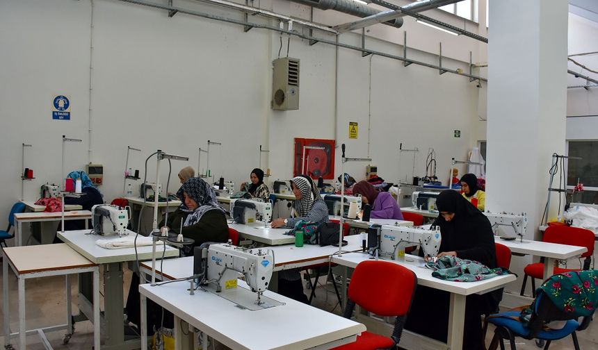 Diyarbakır’da tekstil kurslarına kadınlardan yoğun ilgi