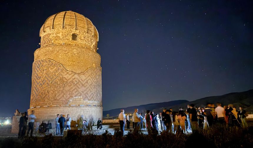 Hasankeyf’te Meteor Gözlem Etkinliği düzenlendi