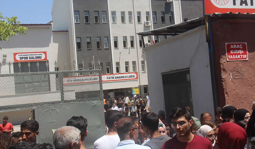 YKS 2025 sona erdi: Milyonlarca öğrenci ter döktü