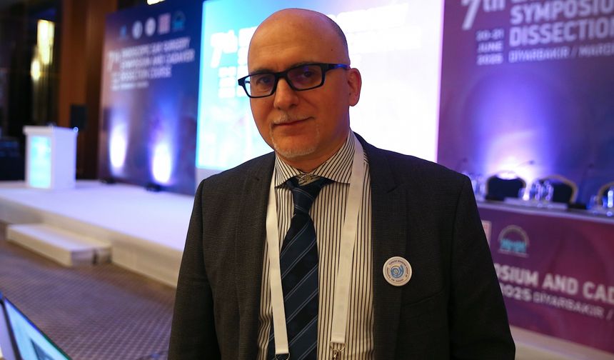 Diyarbakır'da "Uluslararası Kulak Cerrahisi Sempozyumu" düzenlendi