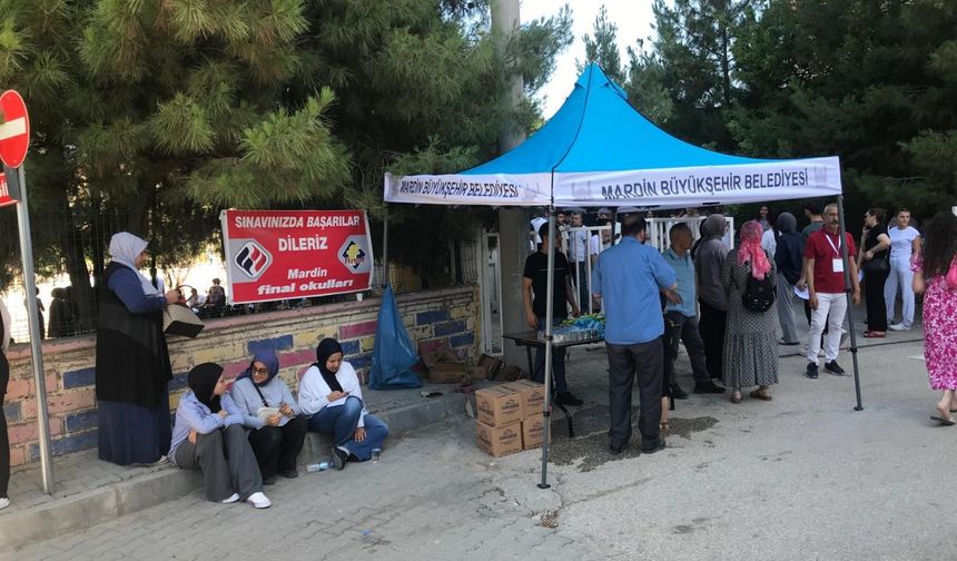 Mardin Büyükşehir Belediyesi'nden YKS'ye giren adaylara ve ailelerine destek