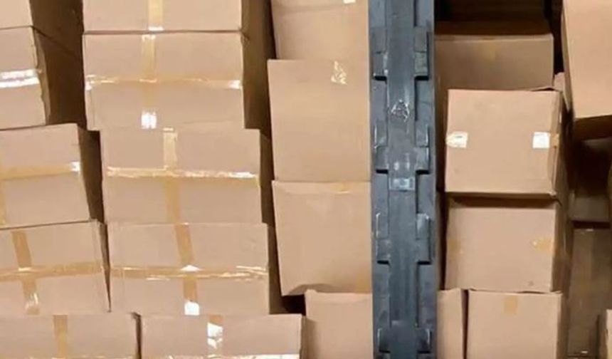 Batman’da otomobilde 8 bin 640 paket kaçak sigara ele geçirildi