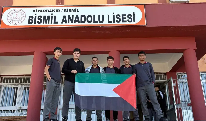 Diyarbakır'da Anadolu Lisesi'nden Gazze'ye destek kermesi