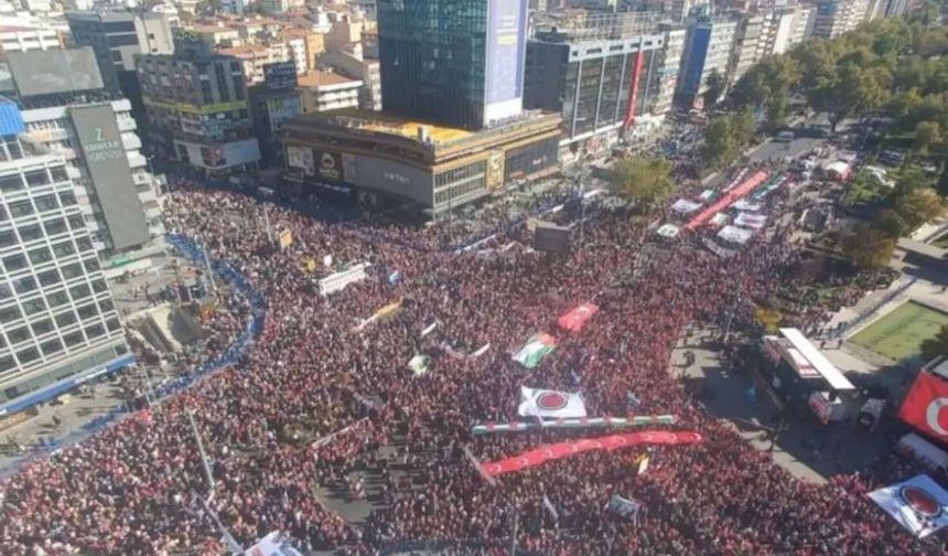 'Gazze Kararlılık Yürüyüşü'ne yüz binler katıldı...