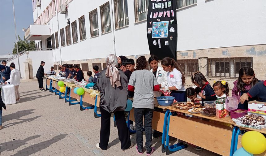 Şanlıurfa’da öğrencilerden Gazze’ye destek kermesi