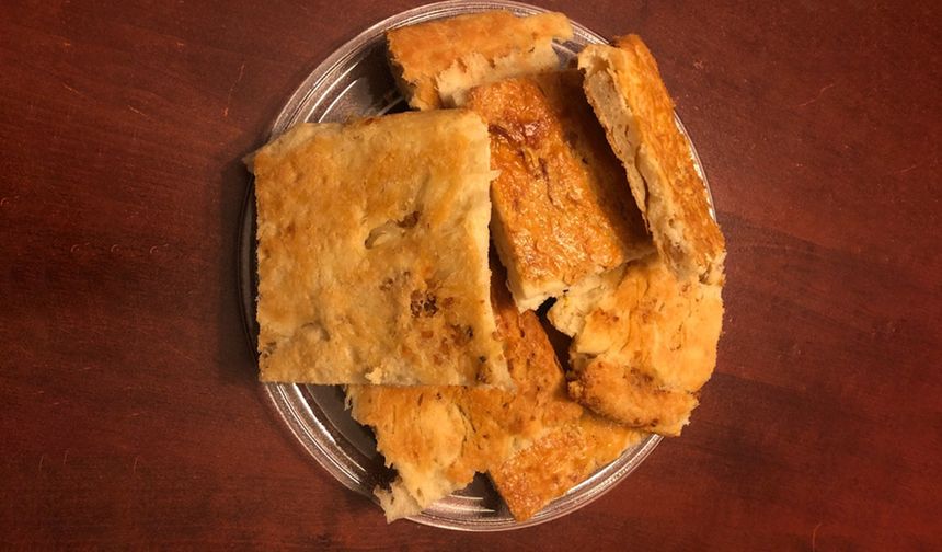 Diyarbakır'ın unutulmaya yüz tutmuş tescilli lezzeti: Kağırdaklı (Kizirikli) ekmek