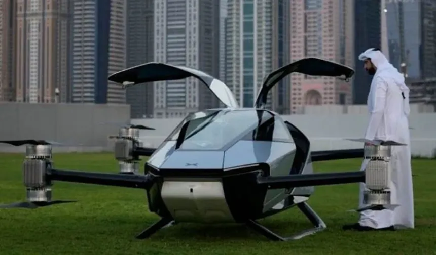 Uçan taksiyle tarihi yolculuk başladı