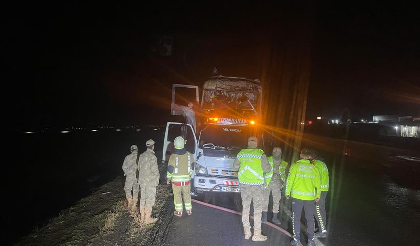 Şırnak'ta akaryakıt tankerinde yangın
