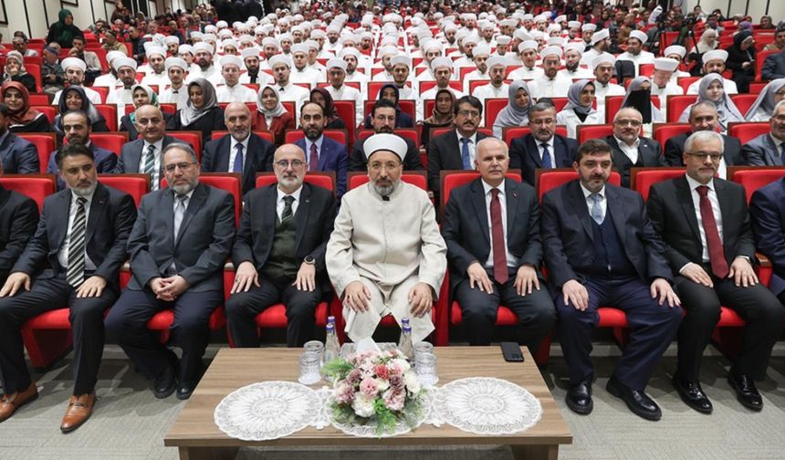 Arpaguş: Zorlu süreçten çıkışın yolu Kur’an ve Sünnete sarılmaktır