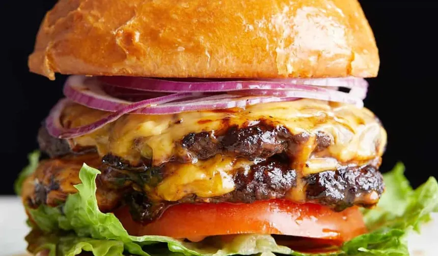 Taklit-tağşiş listesi güncellendi: Hamburger köftesinden bakın ne çıktı?