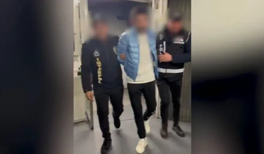 Bakan açıkladı: Kırmızı bültenle aranan örgüt yöneticisi Türkiye’ye getirildi