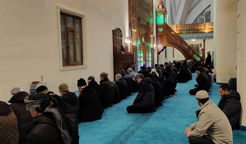 Bingöl’de yeni yıla Filistin için dualarla girildi