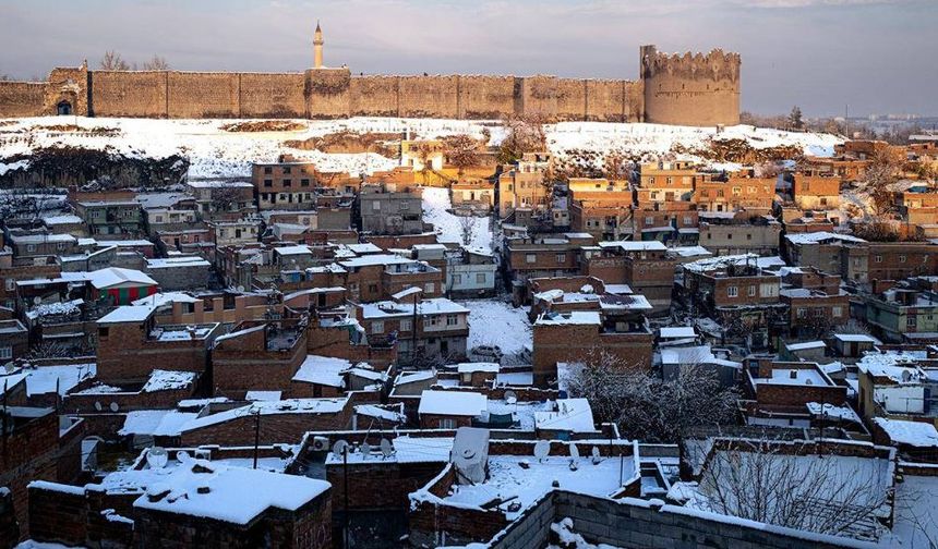Diyarbakır'da bu Pazar bu ilçelerde uzun süre olmayacak!
