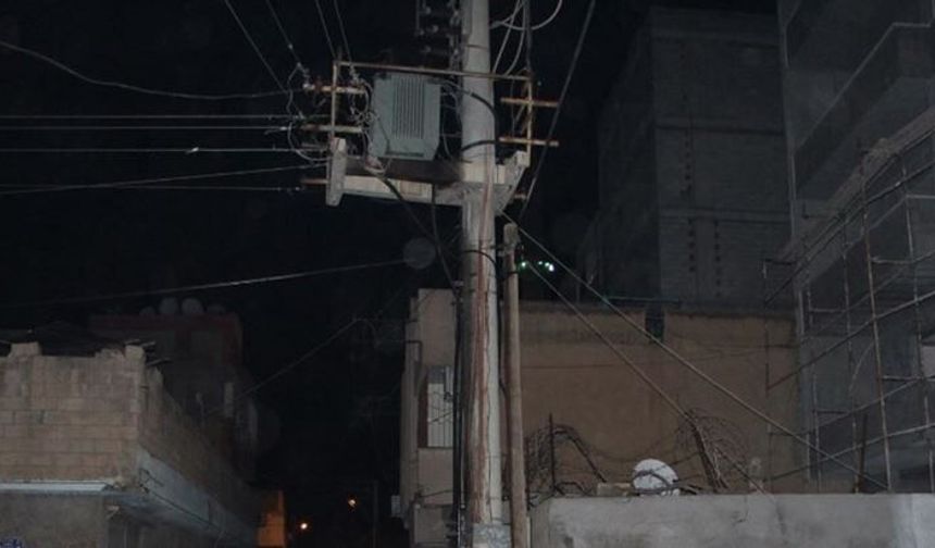 Elazığ'ın 9 ilçesinde dondurucu soğukla beraber 72 saatlik karanlık haberi geldi