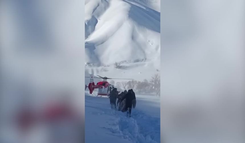 Hakkari’de 5 günde 520 hasta sağlık kuruluşlarına ulaştırıldı