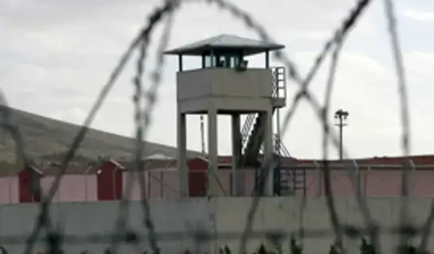 Hatay'da 17 yaşındaki kız silahla vuruldu: 3 tutuklama