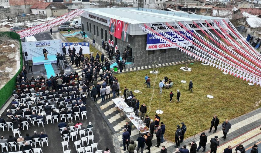 Malatya'da Diyarbakırlılar taziye evi dualarla açıldı