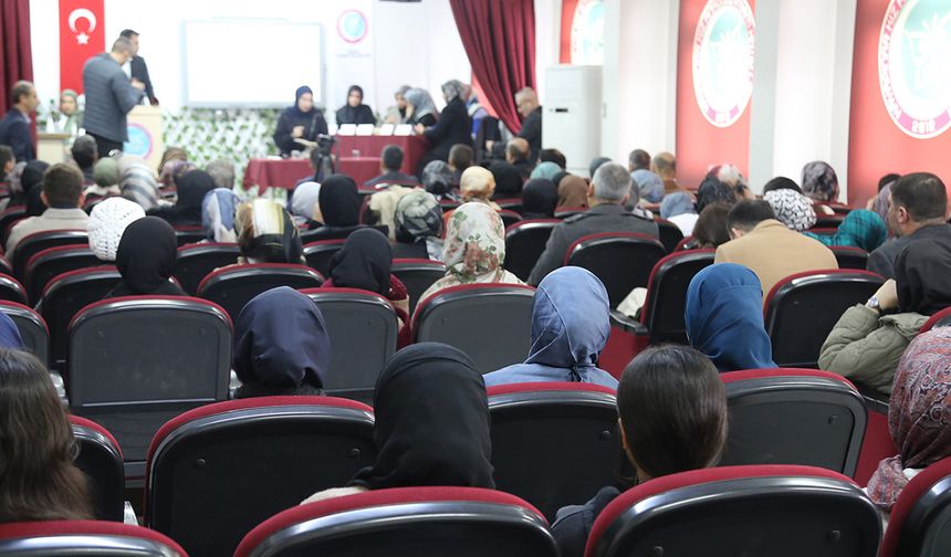 Diyarbakır’da Genç Nida Kur’an Yarışması