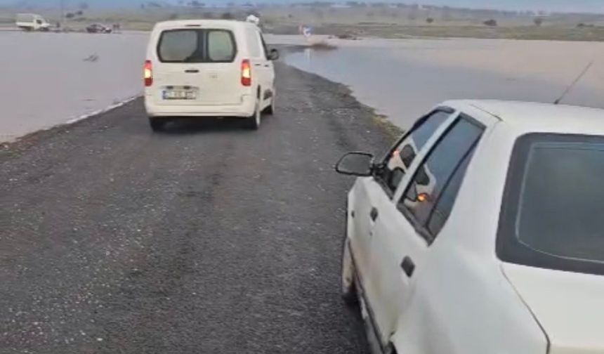 Diyarbakır'da sağanak yağış hayatı olumsuz etkiledi