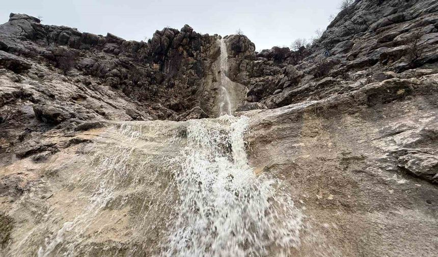 Diyarbakır'daki şelale yeniden akmaya başladı