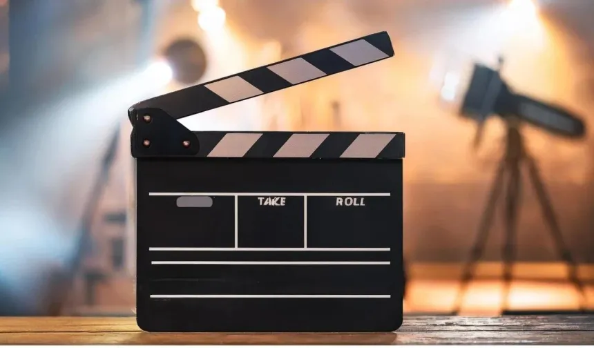 Aileyi ifsat eden dizilere bölüm başına 100 bin dolarlık kıyak!