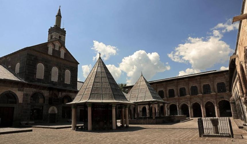 Diyarbakır'da Ramazan'ın ilk günü haber geldi: 17 ilçesinde adresler belli oldu