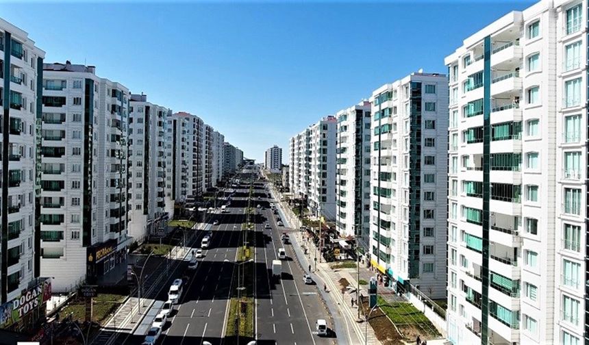 Kayapınar'ın nüfus artışının başlıca nedenleri neler?