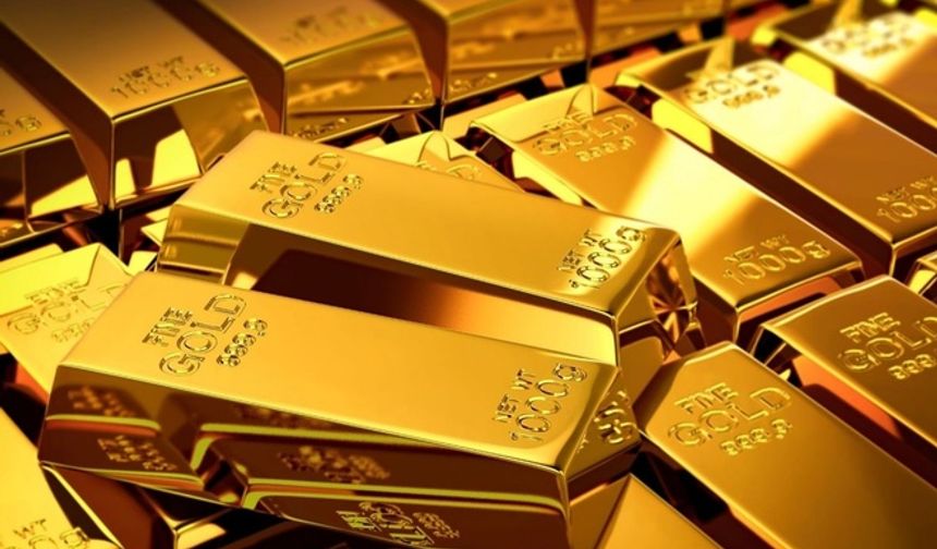 Kar maskeli 5 kişi 4 kilo altını gasp için otomobilin önünü kesti