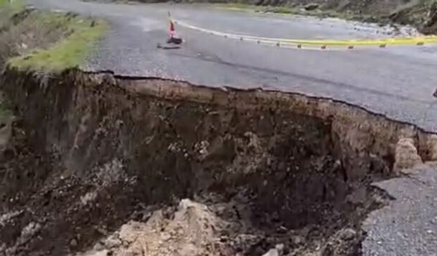 Diyarbakır'da bir yolda daha çökme meydana geldi