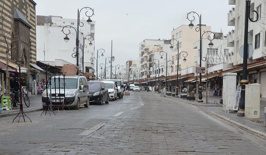 Diyarbakır'ın tarihi arteri: Melik Ahmet Caddesi