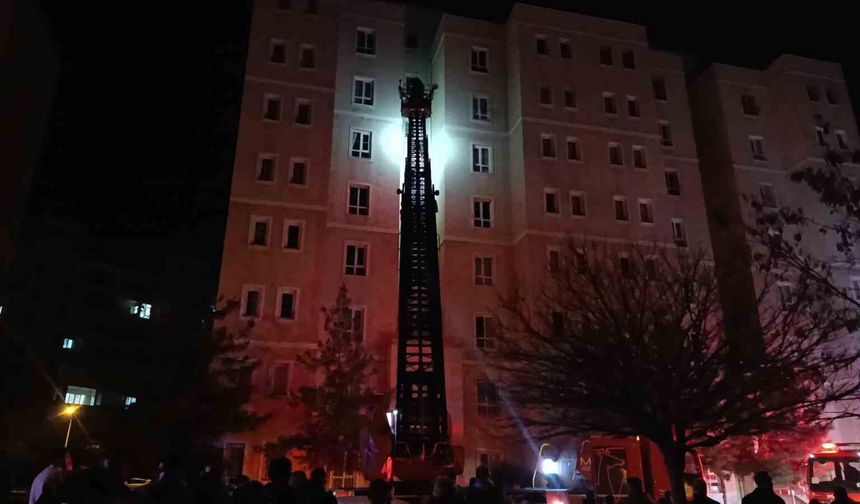 Şanlıurfa'da elektrik panosunda yaşanan patlama paniğe neden oldu