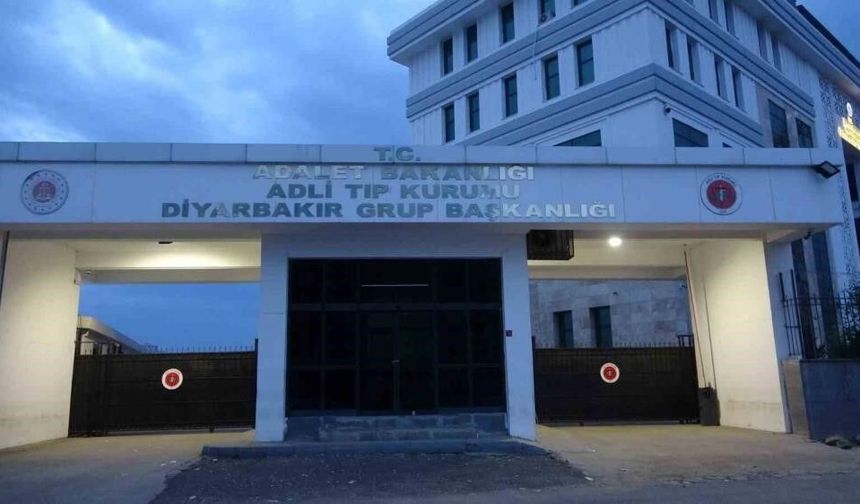 Diyarbakır’da akraba kavgası: 1 kadın öldü, 3 yaralı