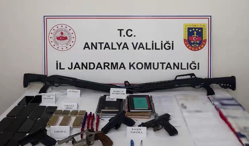 Diyarbakır'ın da olduğu 11 ilde tefecilik ve nitelikli yağma operasyonu