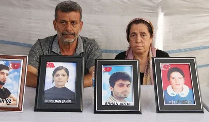 Diyarbakır'daki evlat nöbetinde bir aile daha mutlu sona ulaştı