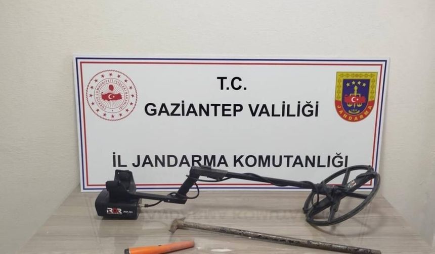 Gaziantep’te izinsiz kazı yapan 2 kişi suçüstü yakalandı