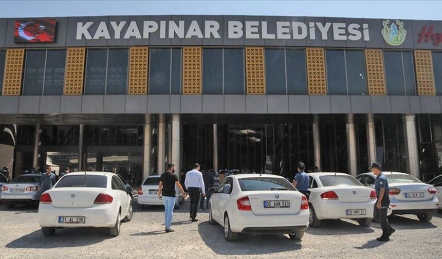 Diyarbakır'da belediye 22 aracı satışa çıkarıyor