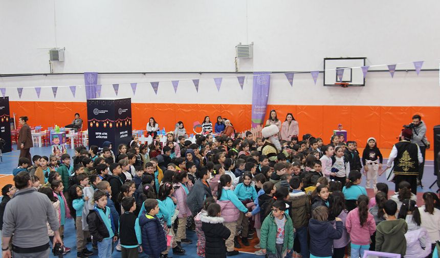 Öğrenciler Ramazanın maneviyatını okullarda yaşıyor